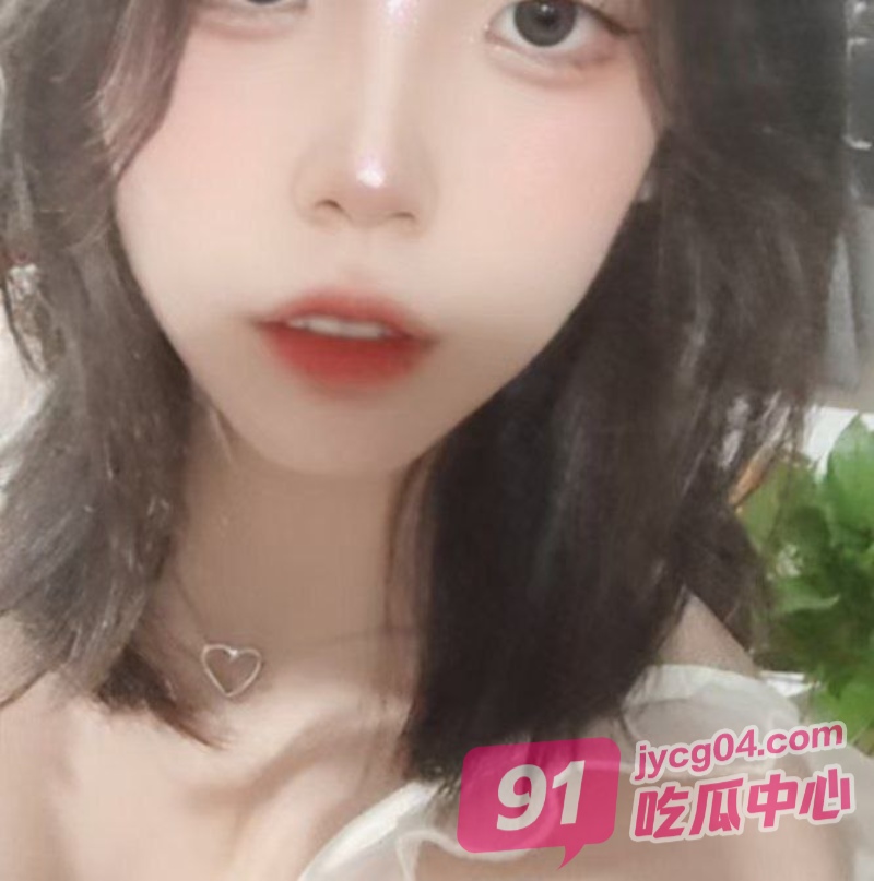 河南女大学生黄敏频拍自慰片换收入 只为减轻家庭负担！ 配图2