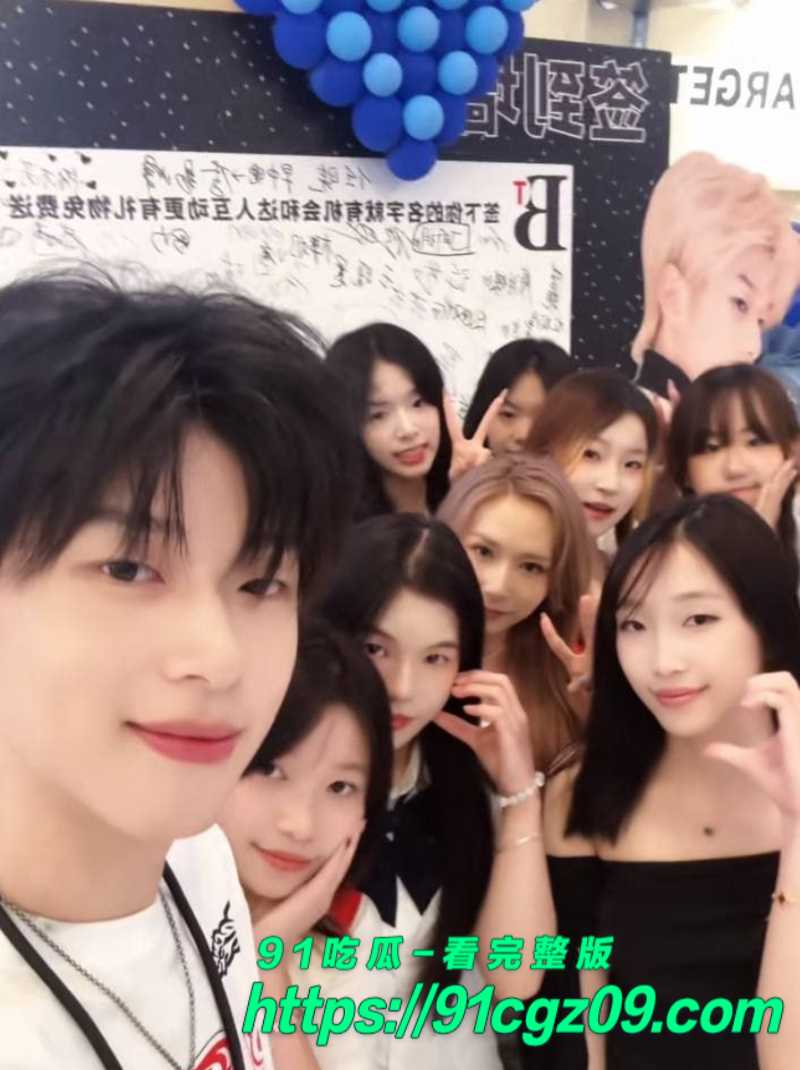 抖音百万粉男网红绝色出轨女粉丝被女友曝光4素材水印版