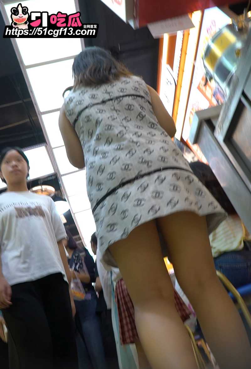 裙底偷拍 7 拷贝