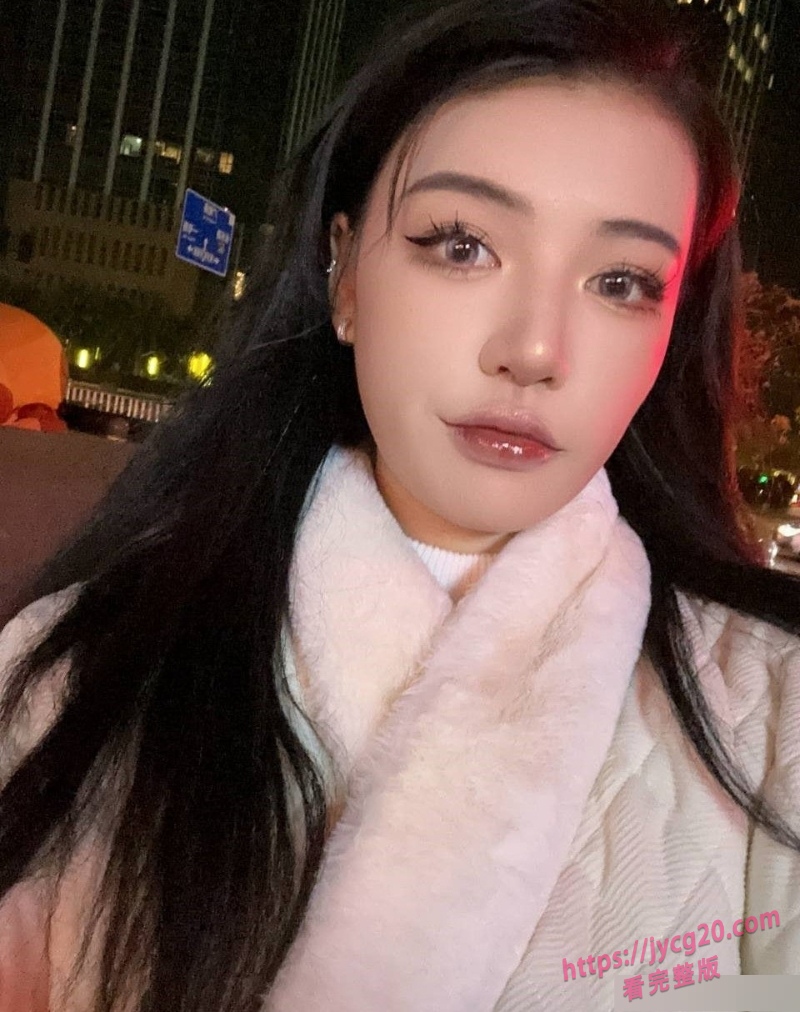 纹身小妹陈丽自慰私拍泄密 颜值与身材双重暴击！ 配图2