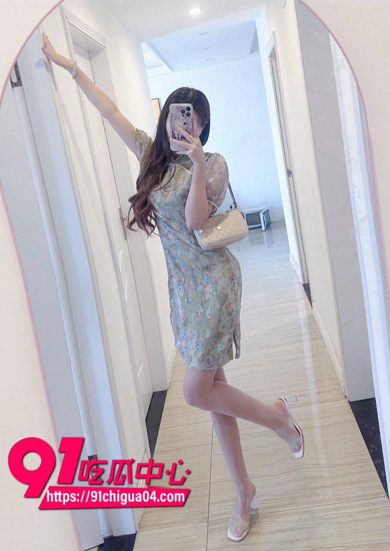 白嫩女网黄锥酱自拍做鸡真实的一天vlog7