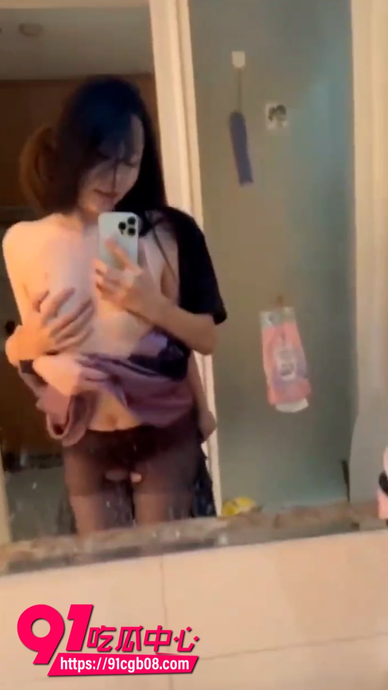 已婚少妇背着老公酒店偷情网页素材4