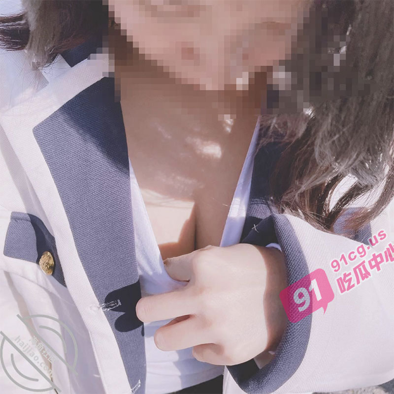 【妹妹的第一次给了我】 在路口等我的妹妹蠢萌蠢萌的 给妹妹买了个小玩具把妹妹吓到了 还是忽悠妹妹玩了玩
