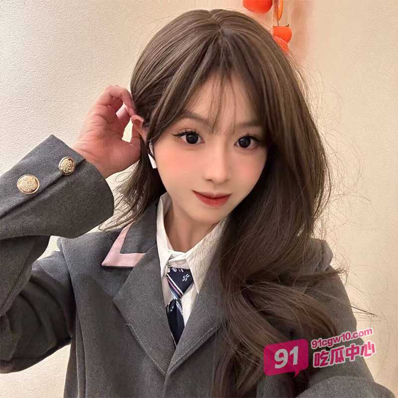 西安外语大学李美娜 饱满奶子极具杀伤力 万里挑一身材让男友爽了 配图3
