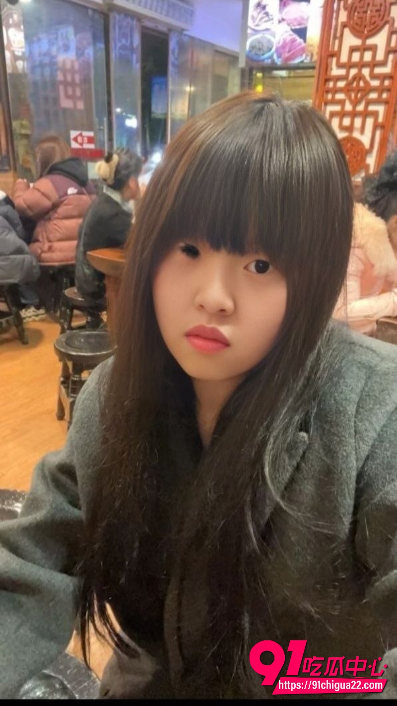 刘倩裸贷自慰视频3 刘倩裸贷自慰视频3