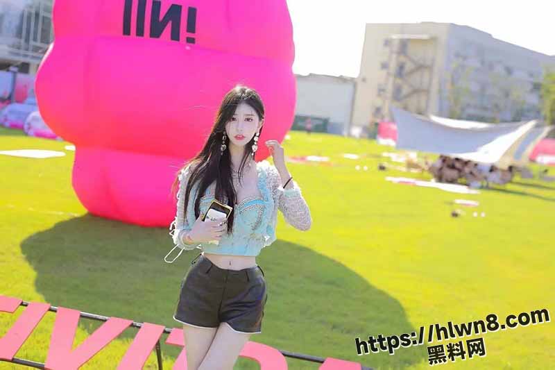 天津外国语大学极品校花 杨楠 拜金女被曝光！她花了你多少钱？老哥你竟如此暴力输出！