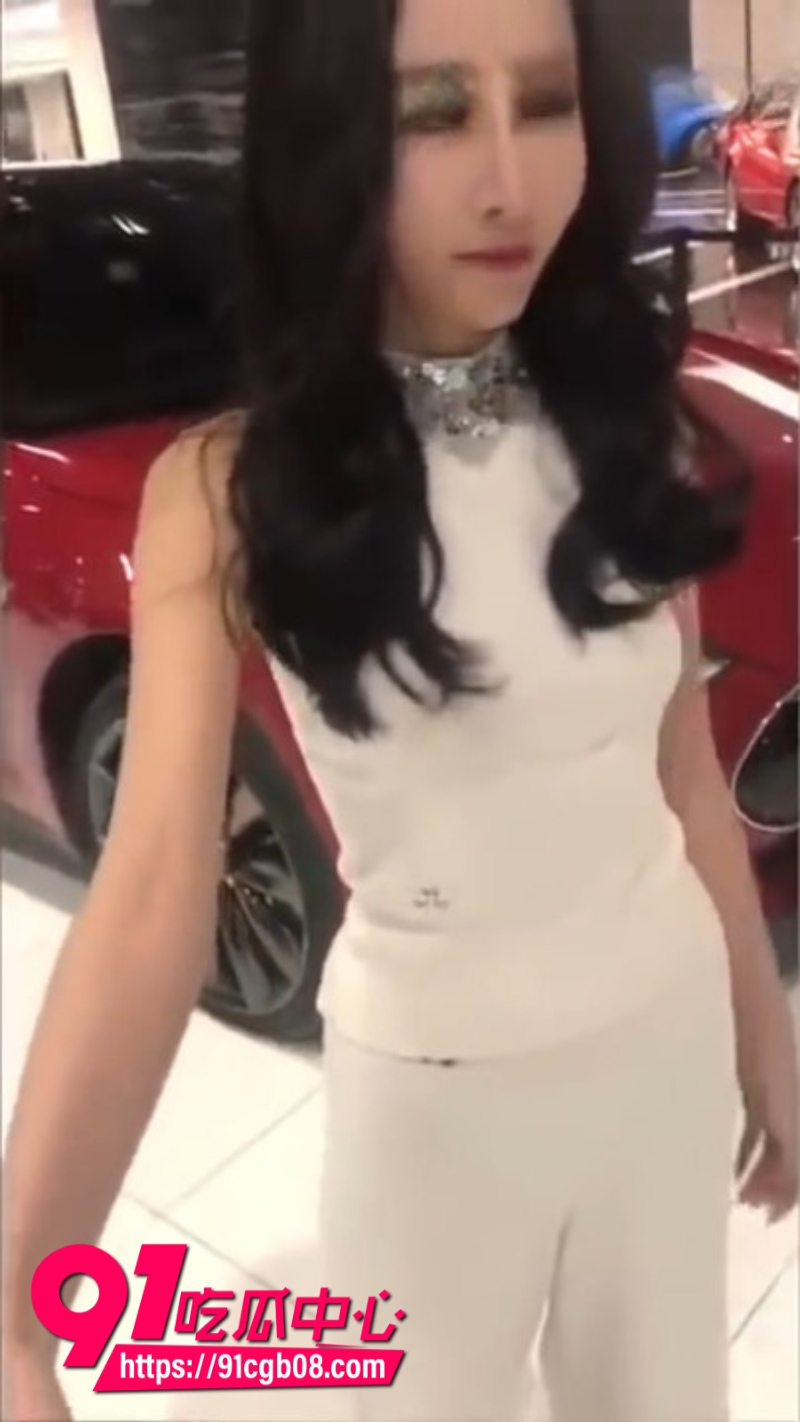 富二代约绿茶婊 欣杨 车展大胆调教6 富二代约绿茶婊 欣杨 车展大胆调教6