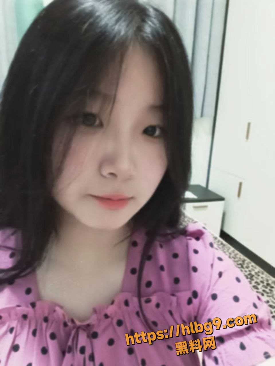 曝光山西运城渣女高中生 清纯素颜微胖身材 谈个恋爱都不老实 直接曝光裸聊视频