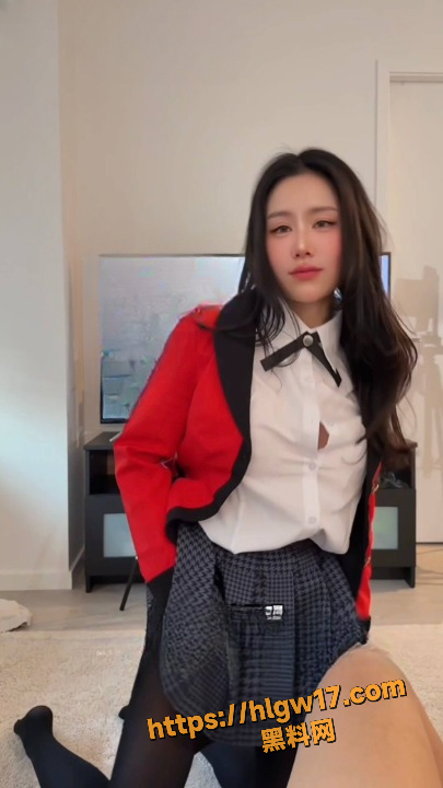 汐梦瑶XVIP房东女儿补课费 黑丝肥臀摩擦口交后入嫩逼喷汁高潮淫叫反差婊福利!