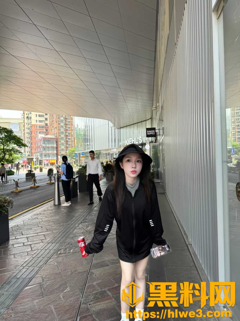 武汉大学新闻系女神 林晓曼 与炮友开房视频曝光 清纯学霸人设崩塌