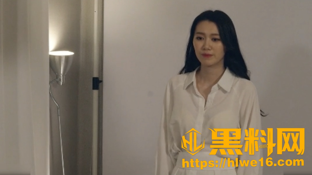 韩国经典三级片《东西向洞2》嫉妒欲望交织 跨种族的情欲