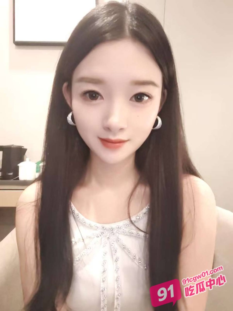 又一个福利姬倒下了 广东普宁网红 周秀娜 多次录制不雅图像并牟利被捕！ 配图