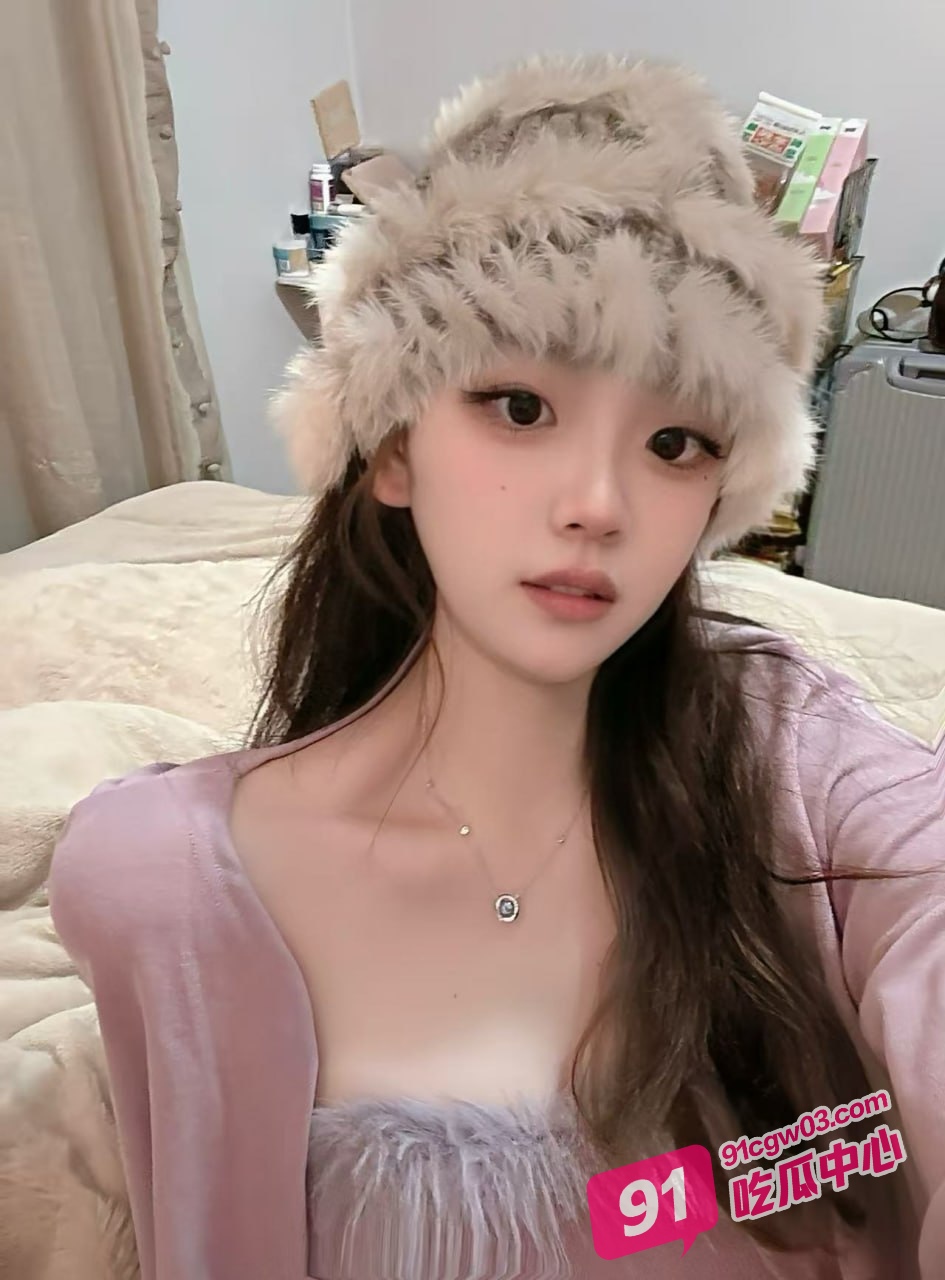 河南小女友郭晓慧被同班男友带回家玩弄 沉迷爱情的妹妹被中出爆插！