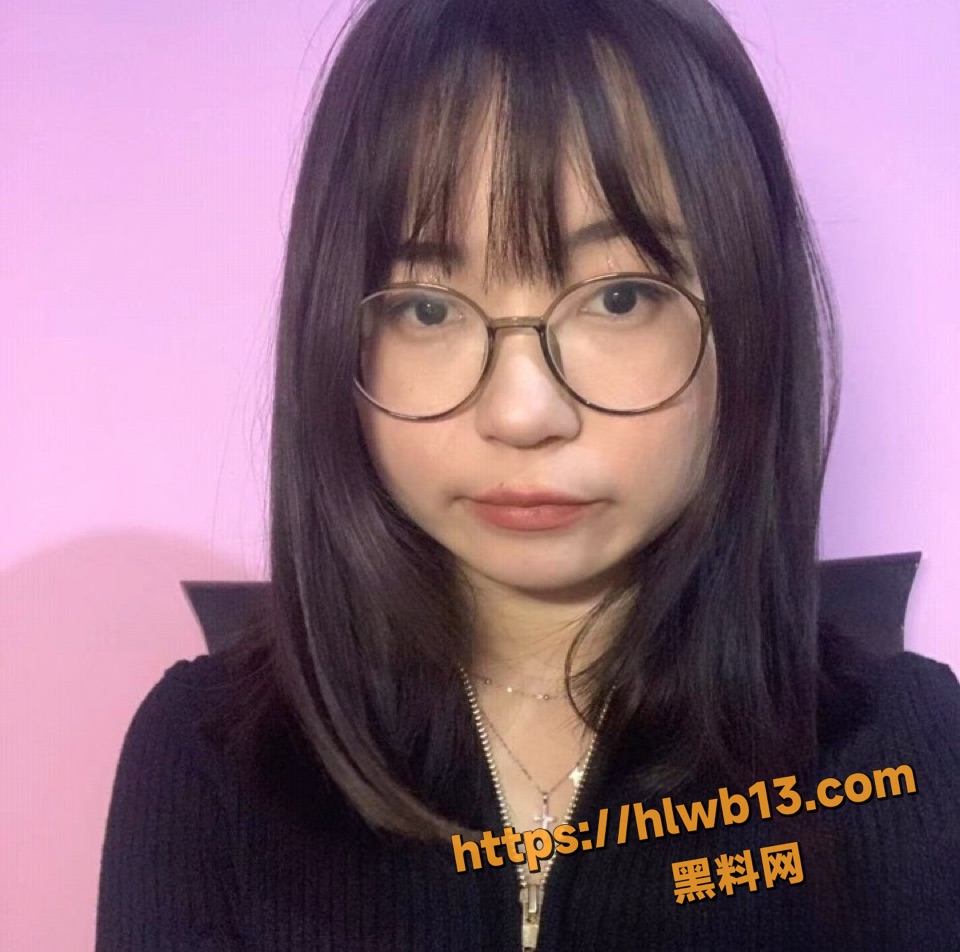 南京师范大学母狗学生妹 陈佳颜 被吃家拿下 精聊五个月后终于约出来 先舔鲍再内射 最后精尽缴械了！