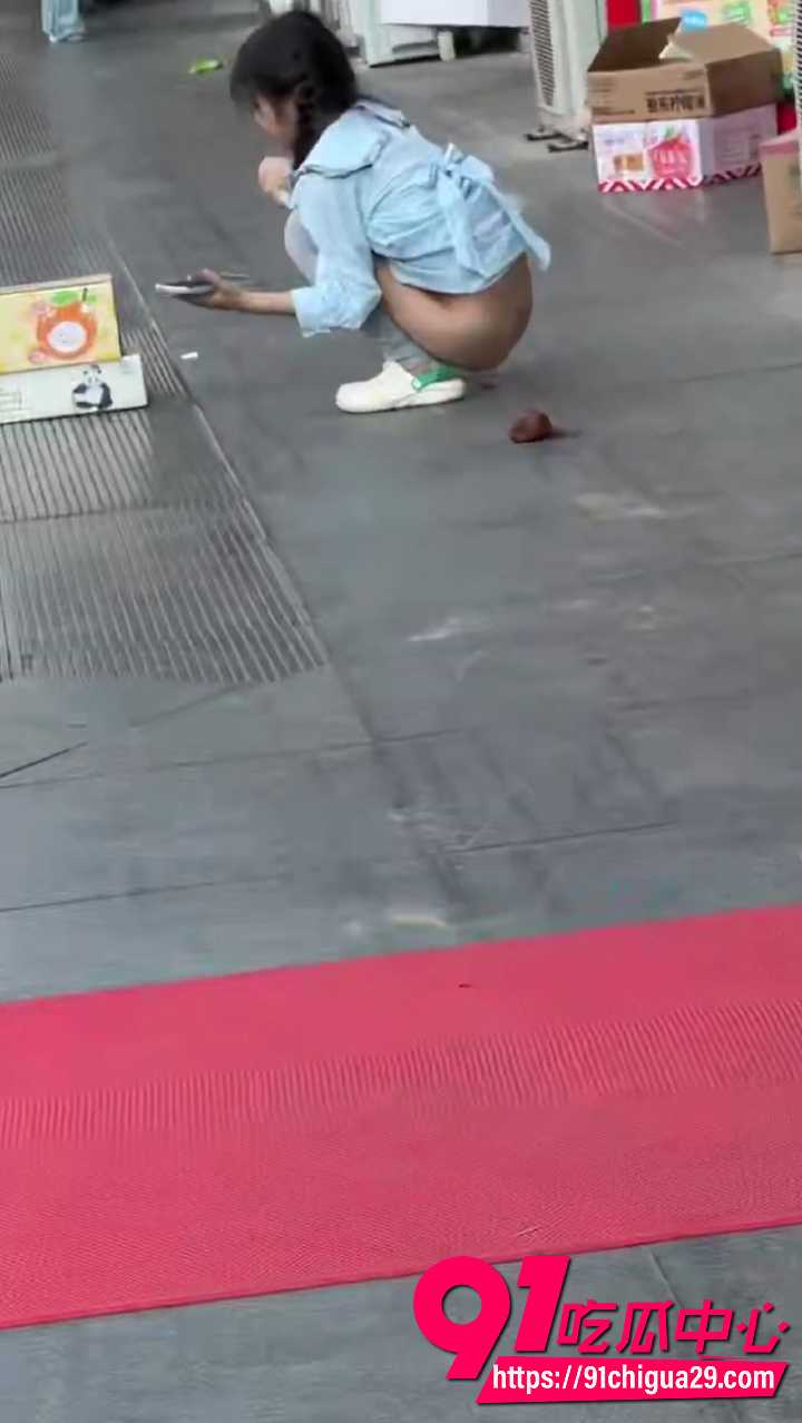 泰华裸女事件2