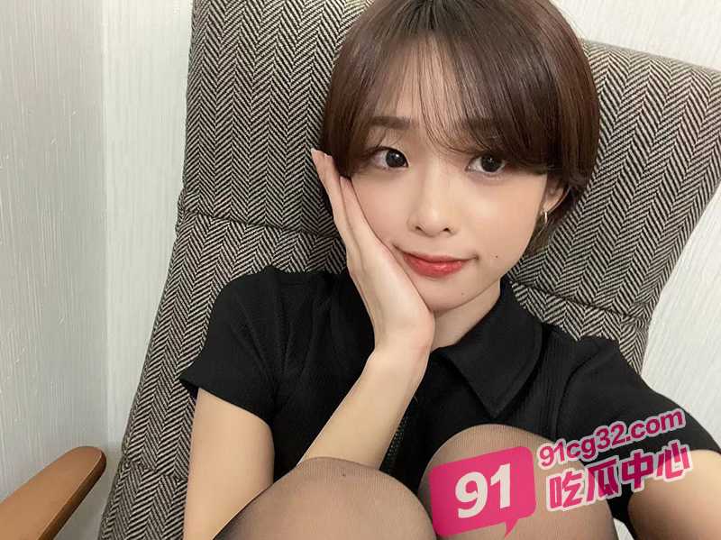 哈尔滨02年小母狗张含雪 仗着仙姿玉色身材每天和不同男人打炮！ 配图4