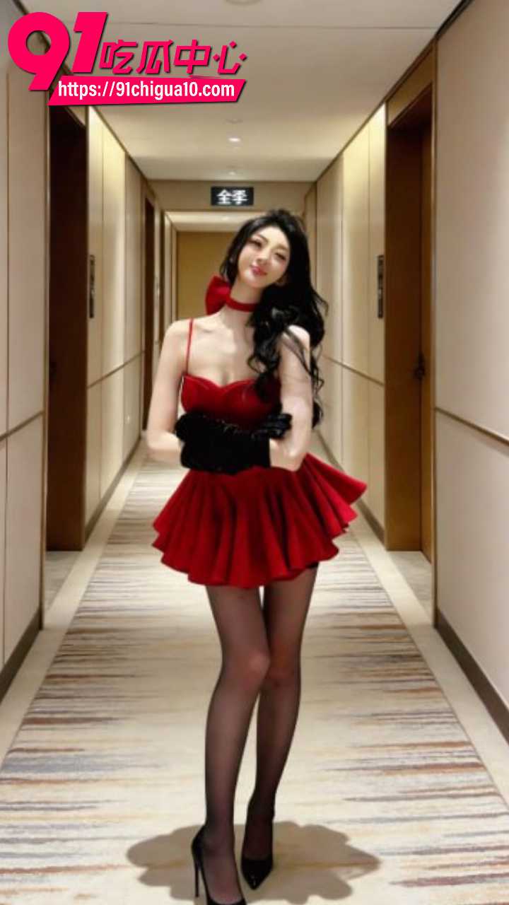圣诞红裙姐姐黑丝翘臀被掀裙狂干2 圣诞红裙姐姐黑丝翘臀被掀裙狂干2
