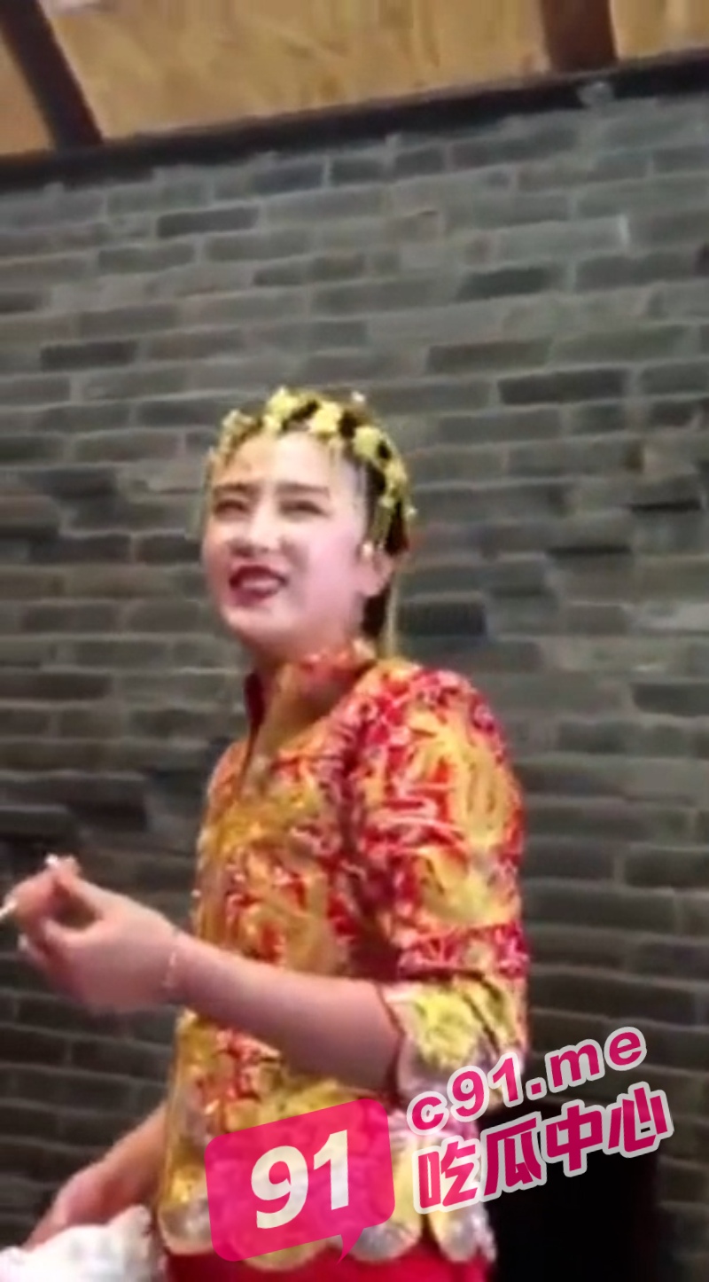 3_W_800px.jpg