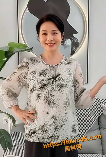 海角社区原创大神 老赖要做大网黄 新作攻略老妈 母子乱伦无套中出