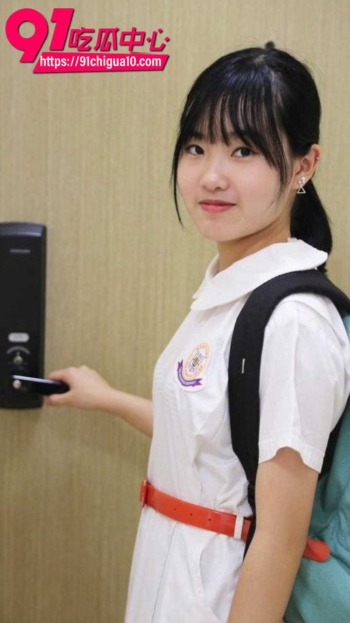 香港清纯高中妹被渣男调教成骚货3