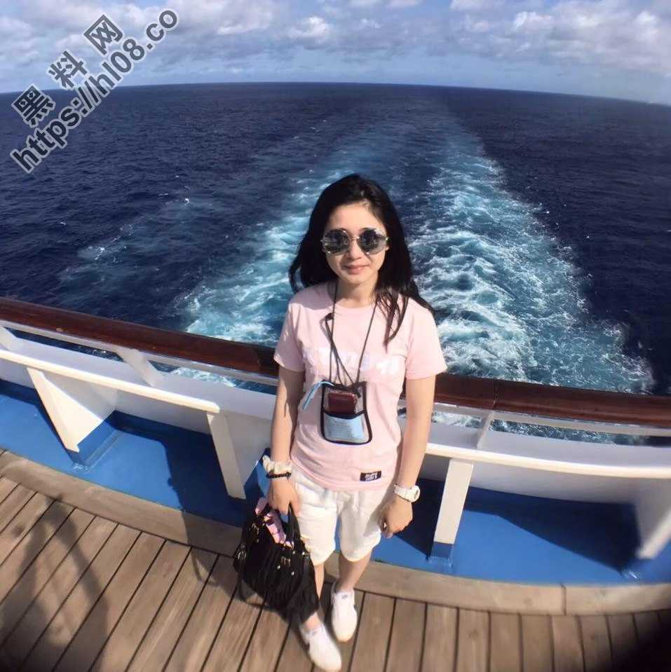 台湾国军妹子早期不雅视图流出，浴缸后入口交一应俱全