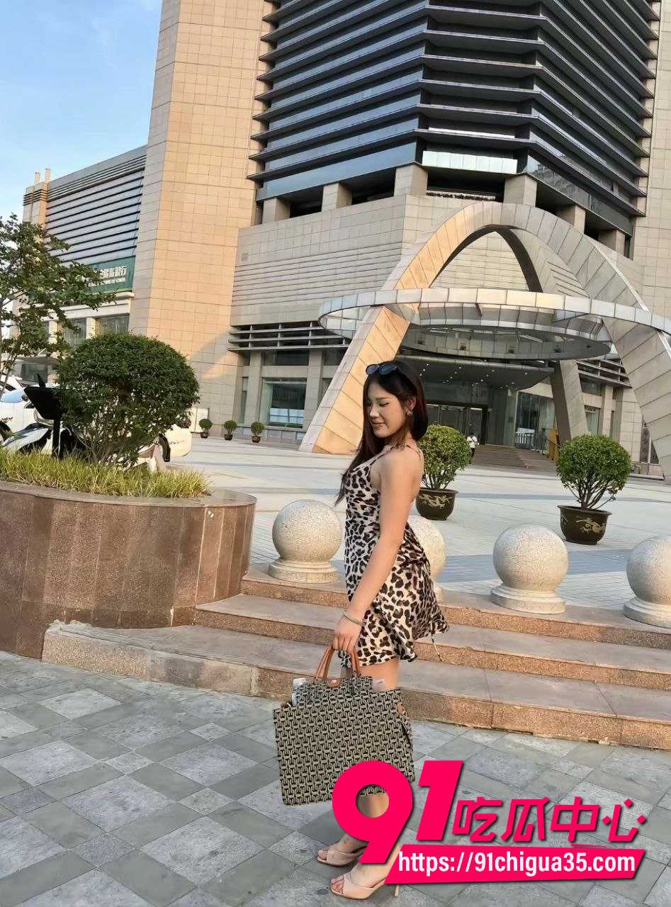 张靖 10
