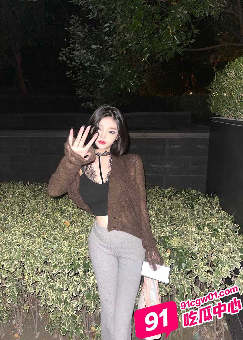 02.jpg