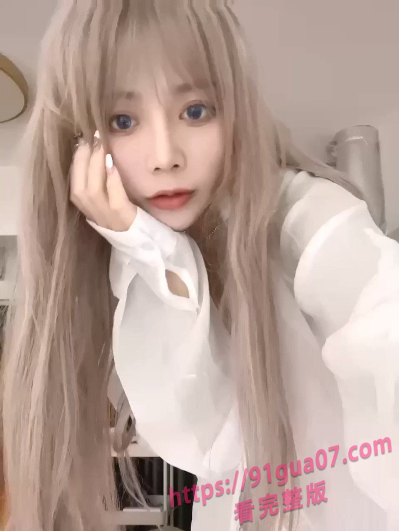 甜美博主崽崽线下约榜一大哥 骑乘啪啪扭得非常带感 配图4
