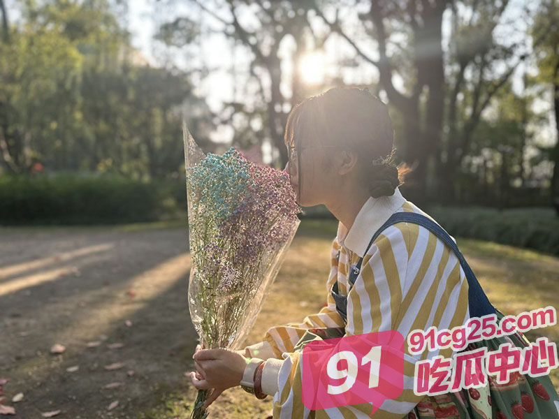 陌陌约炮攻略 三言两语撩到酒店爆操 骚话对白浪到骨子里！ 配图5