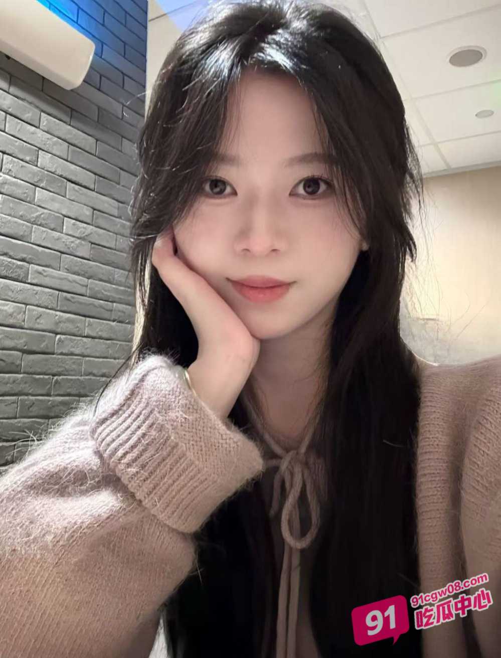 广州美术学院大三母狗 王羽佳 约炮还自带女仆装加攻速 而且活也很绝！ 配图