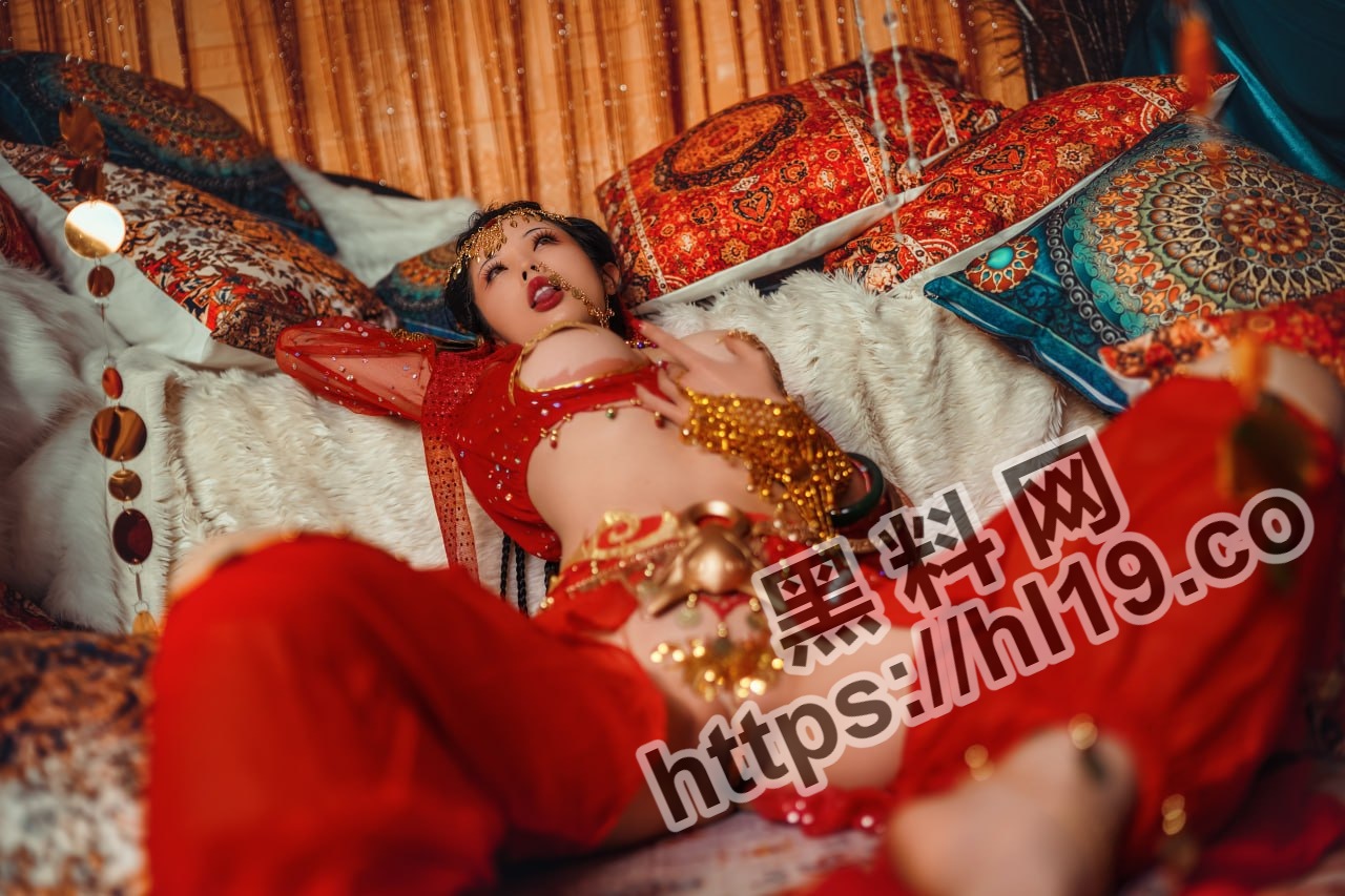 福利姬 钛合金TiTi 大尺度全裸骚拍红鸾异域风情高 颜值身材高清拍摄现场