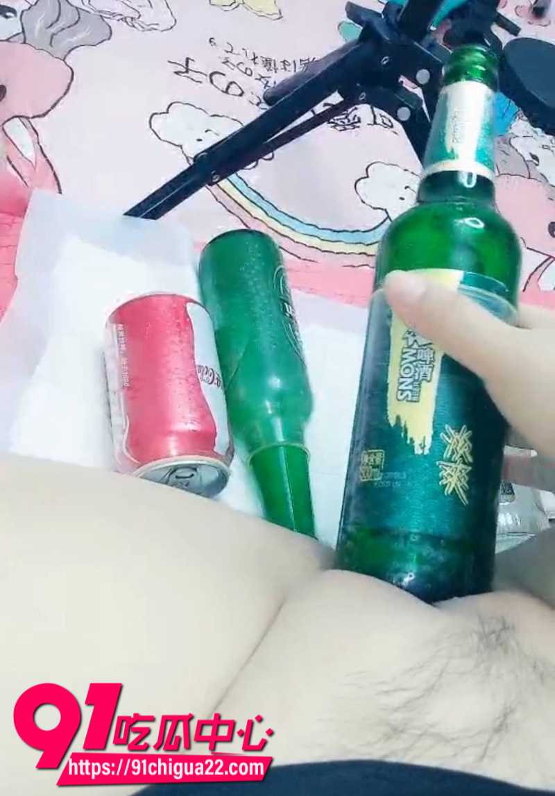 饥渴少妇大尺度自慰扩张自拍2 饥渴少妇大尺度自慰扩张自拍2