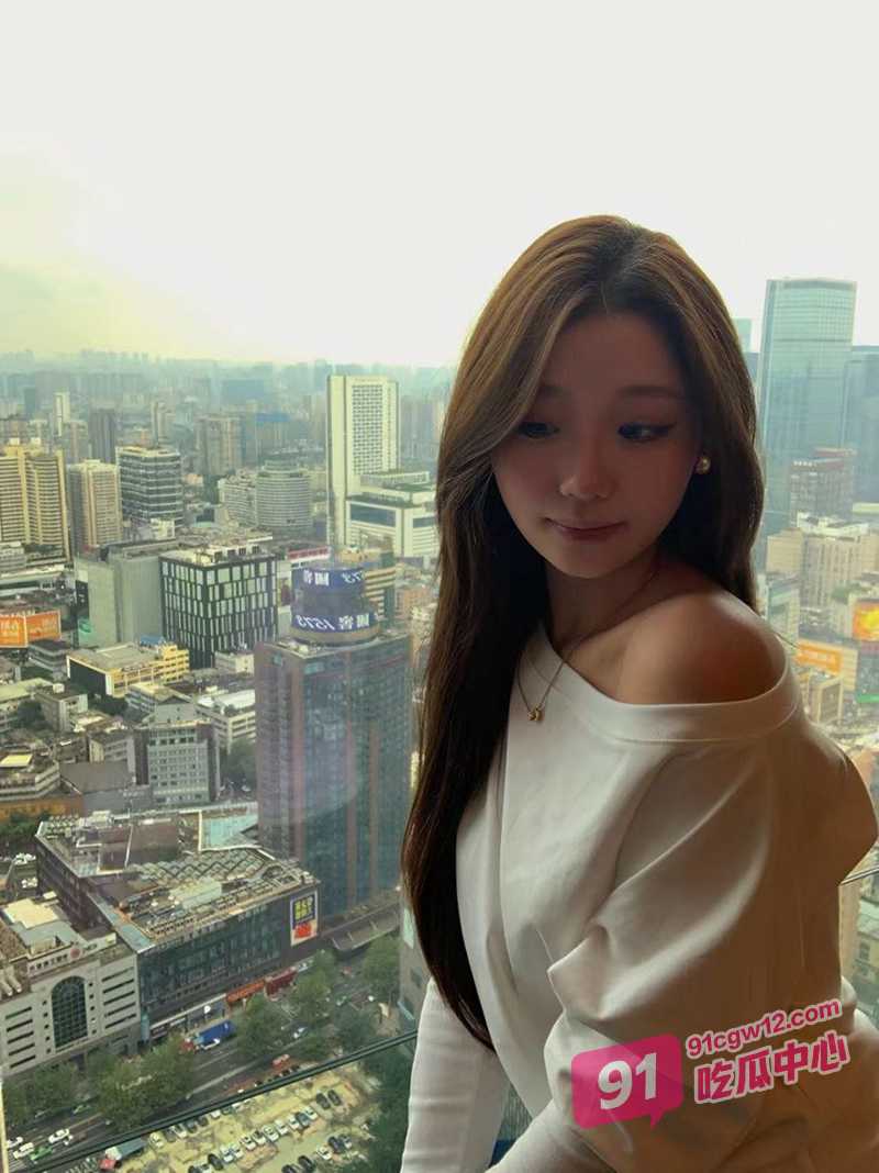 调教我的巨乳亲表姐～涂鸦狗叫深喉猛操打耳光 给我姐爽翻天！