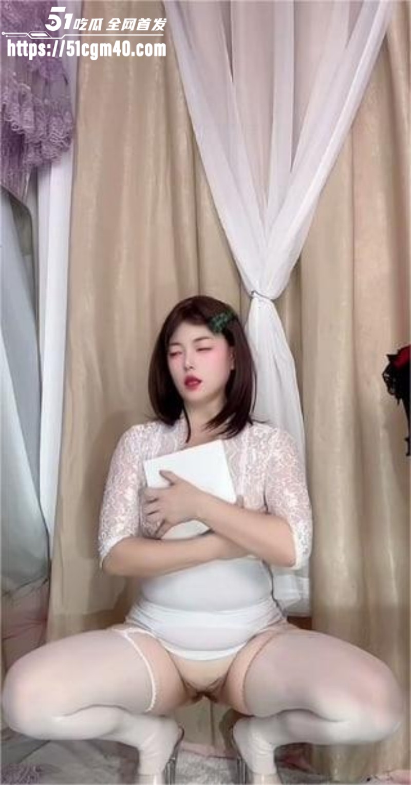 憨妹跳嗨舞 2