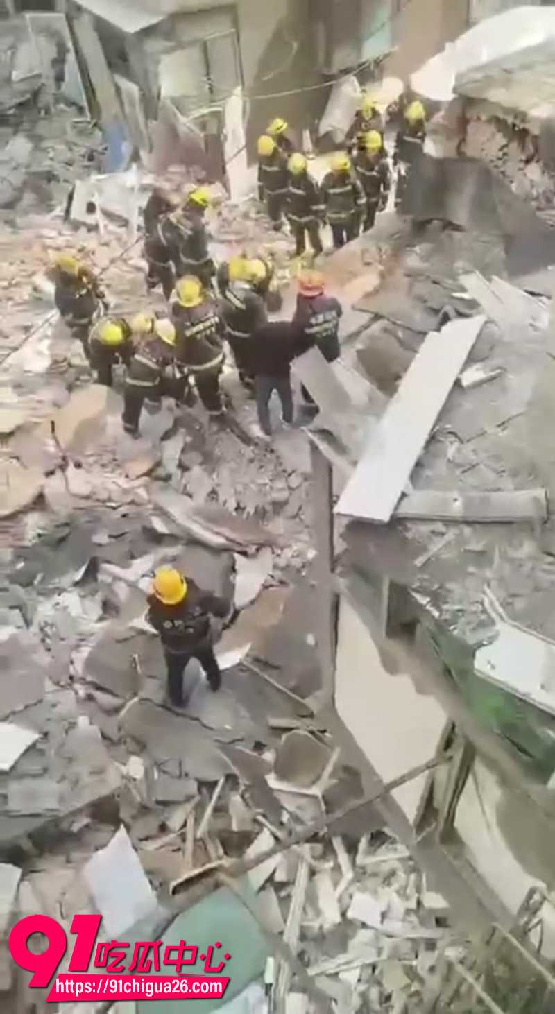 济南天桥黄师傅小酒馆坍塌1