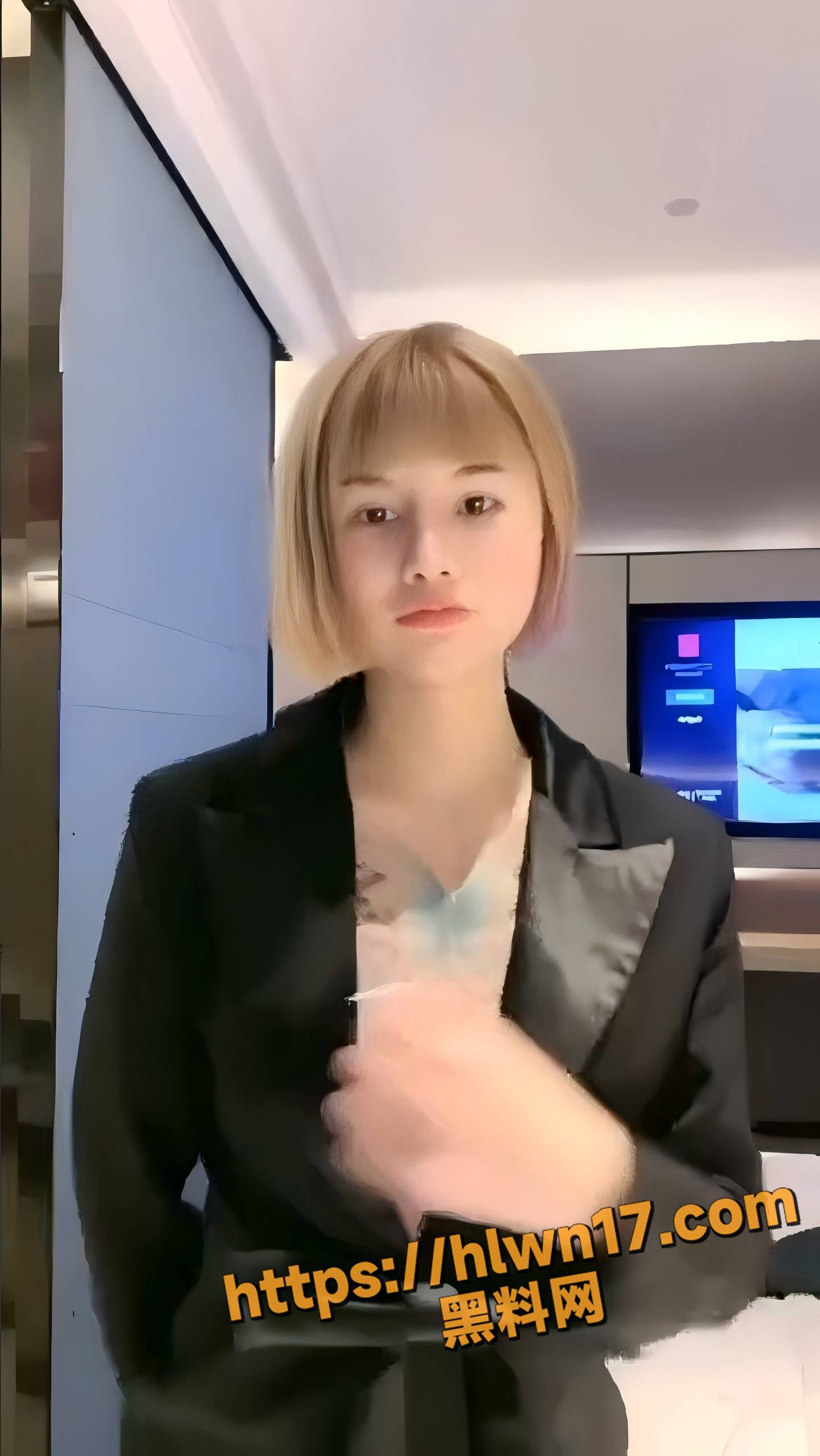推特纹身女肛门也不是常人能人受得了的刺激 推特短发气质符文战士水 多野 人如其名水多玩得还巨野！