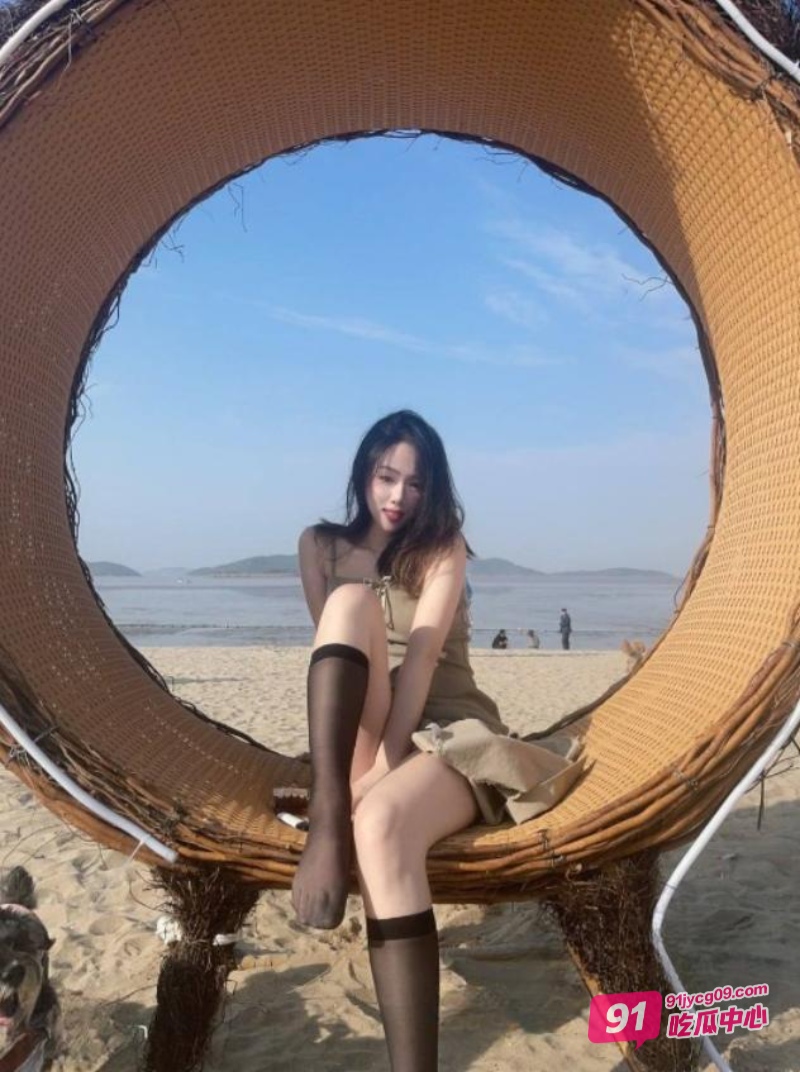 河北沧州大学女辅导员开房内幕 出轨小鲜肉黑丝服务干柴烈火! 配图5
