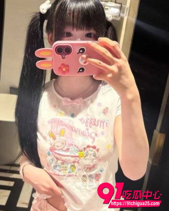 小远ovo 双飞2位极品美女11