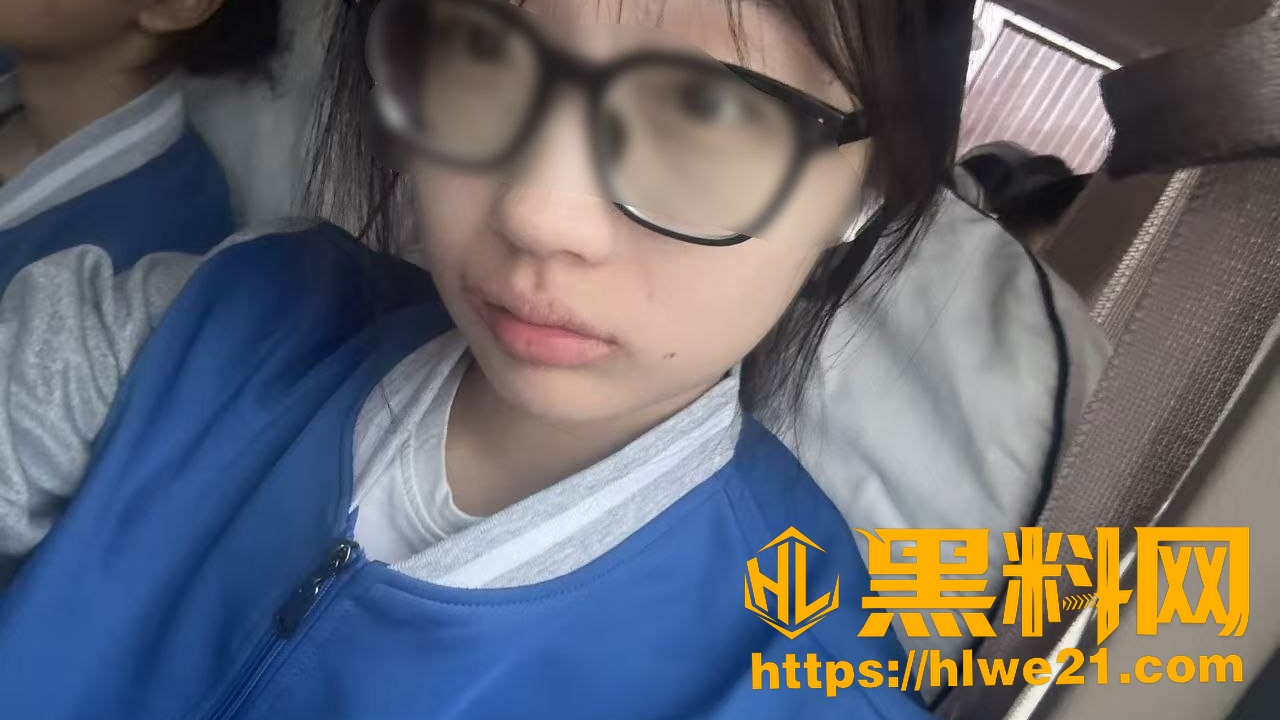 《女干部们的色情表演》女工委主任于丽丽 带同事跳脱衣舞 校领导们上演淫乱派对