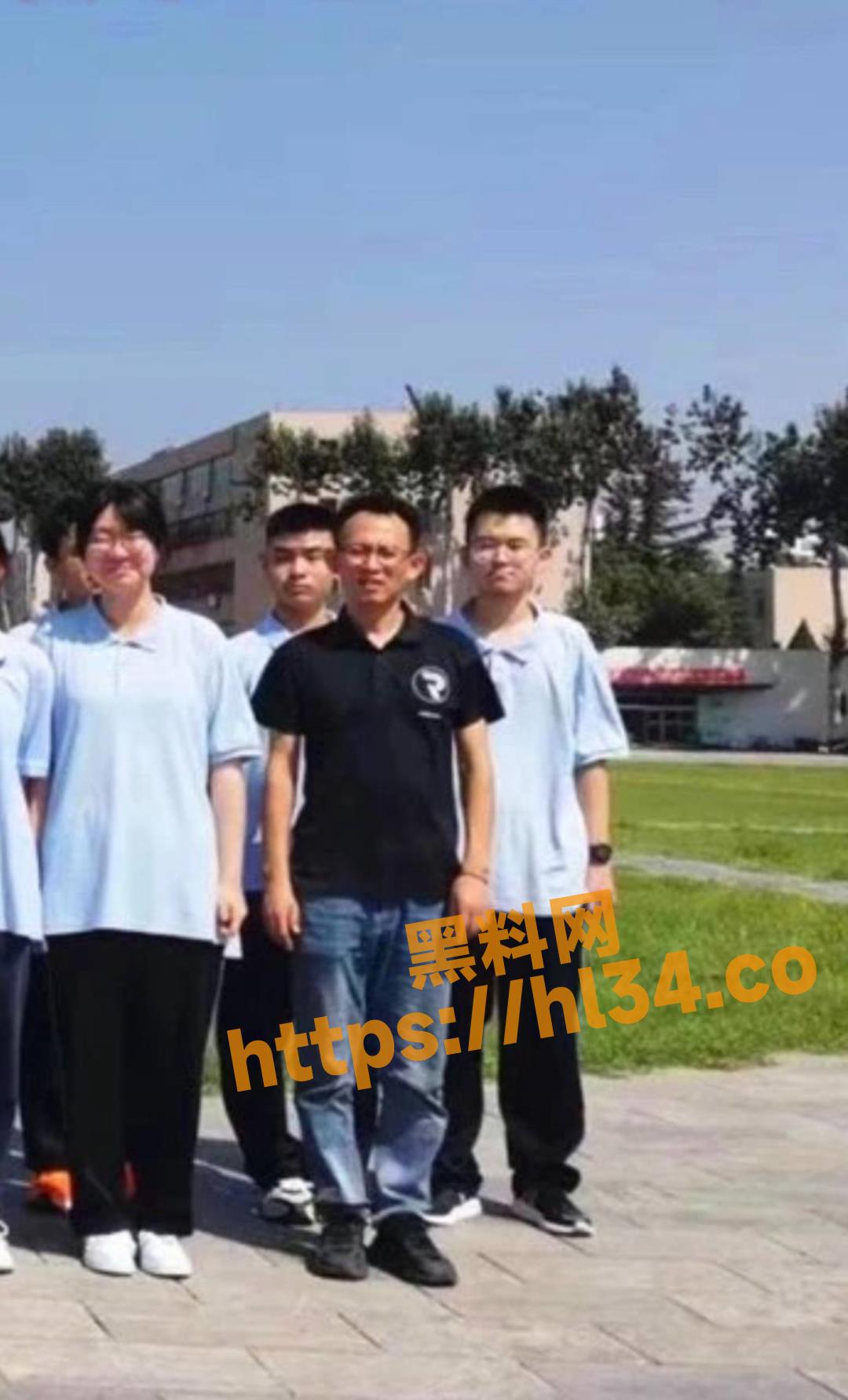 临汾第二中学男老师贾明 猥亵男学生事件 前排吃瓜 又一个禽兽教师