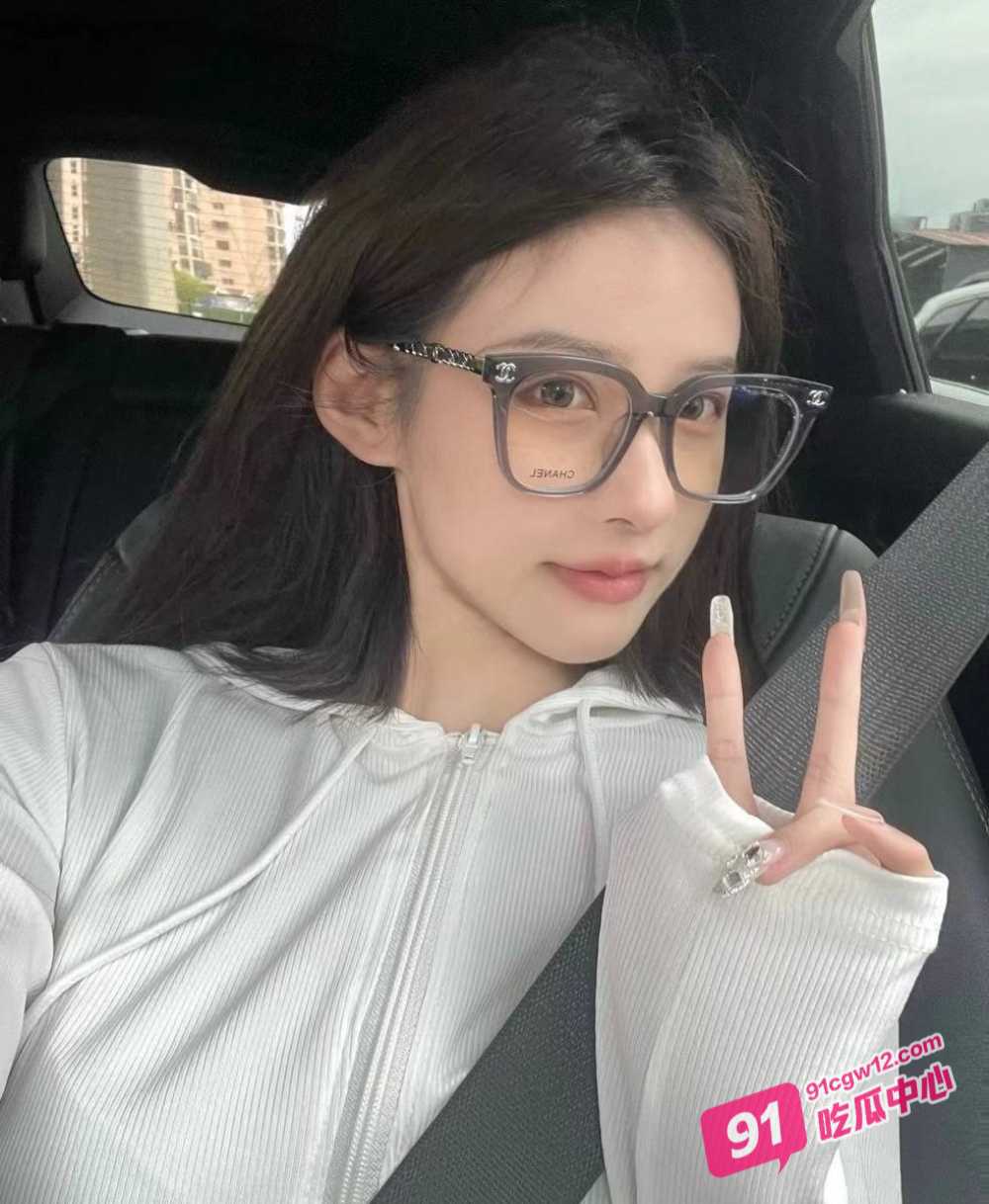 上海外国语陈淑仪多P淫乱性瘾之路～全场高燃刺激超有撸点！全网最全完整版 配图3