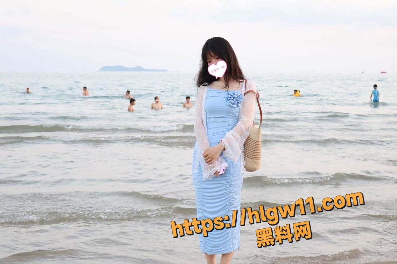 长沙极品少妇 张静 自拍揉奶视频流出 紫色情趣内衣酒店约炮后入骑乘高潮不断！