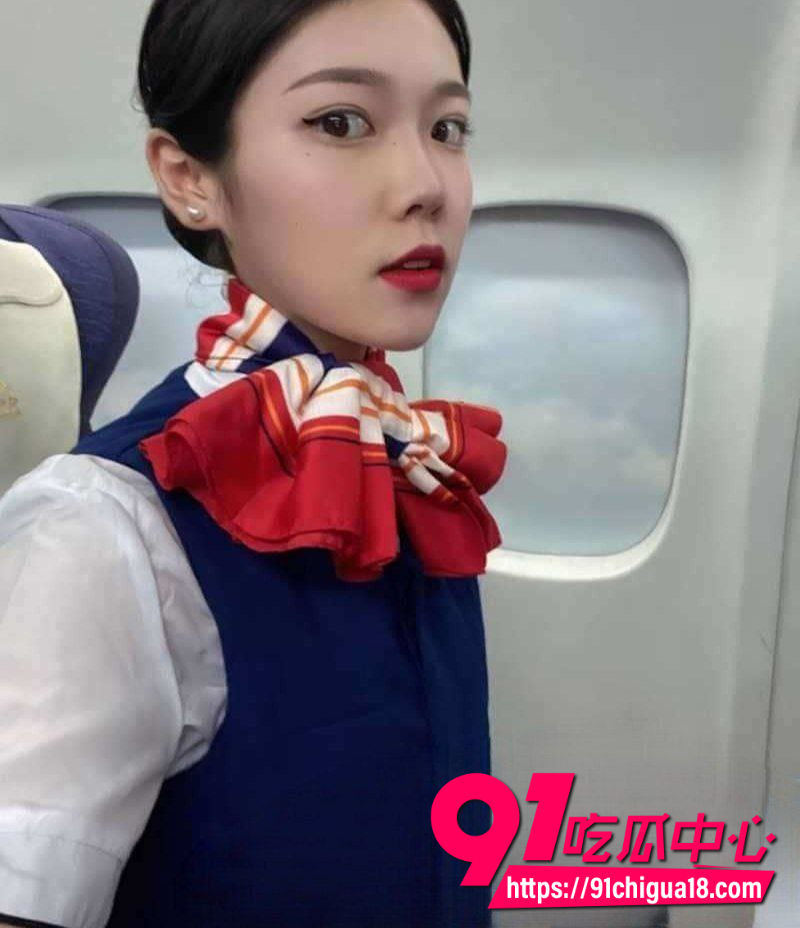 小伙嫖娼偶遇兄弟的空姐前女友2
