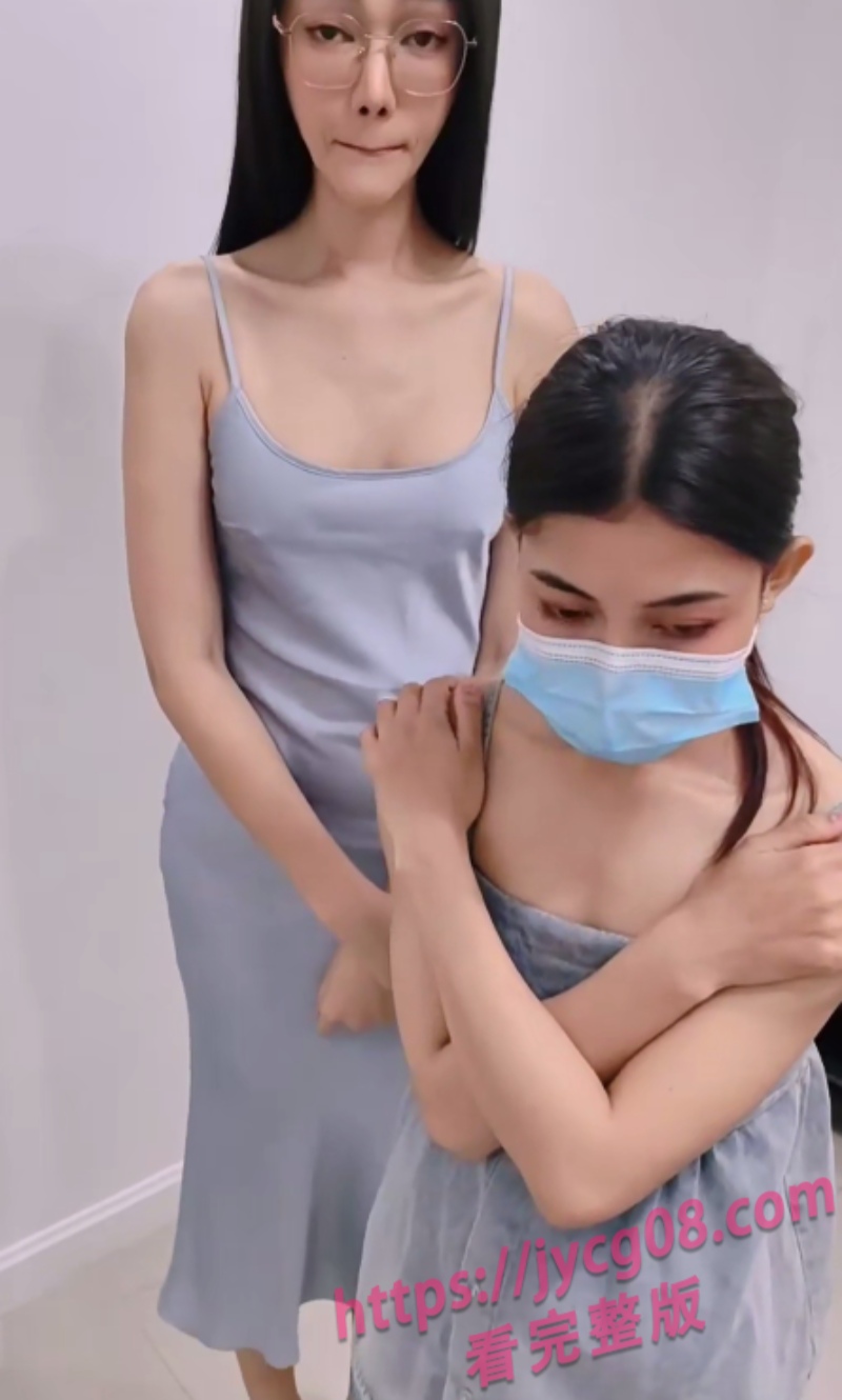 风情少妇线下4P实录流出！欲望碰撞 感官刺激拉满！ 配图2