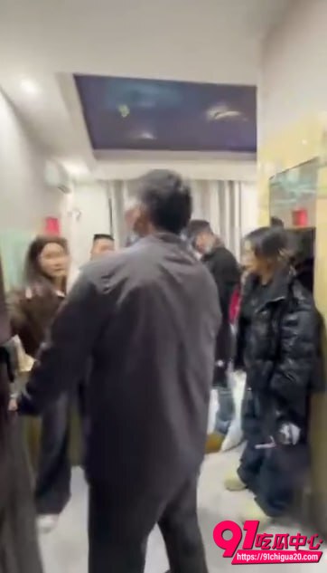 潮汕全家上酒店抓奸视频5