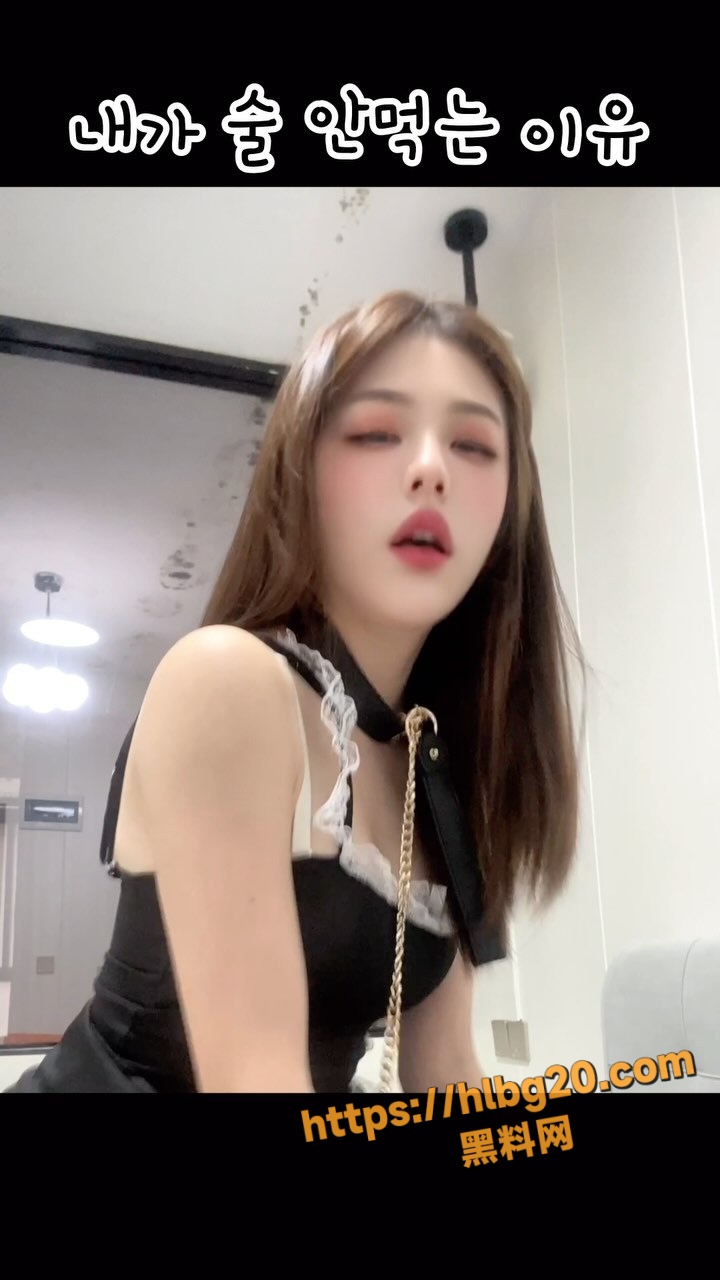 韩国健身高颜值模特Tinaislove最新付费订阅福利合集 深喉口交女上榨精视频流出 表情超色的