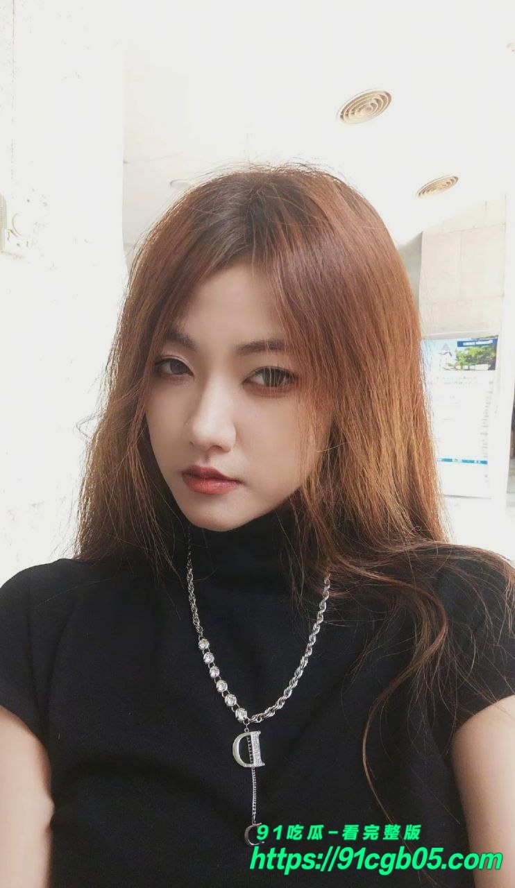 非常喜欢露出的肛门调教，为了勾引客户买理财甘愿献身当母狗10