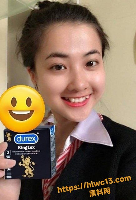 越南技商银行女职员 被副行长潜规则视频流出 各种姿势疯狂打桩 现场太激烈了