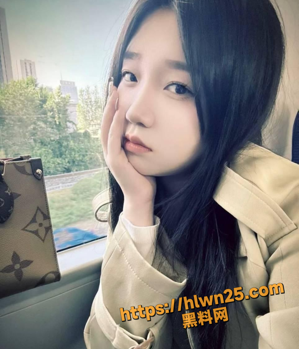 南昌交通学院 吴柯彤 大满背 小花臂 口交性爱样样精通 简直就是母狗中的极品！