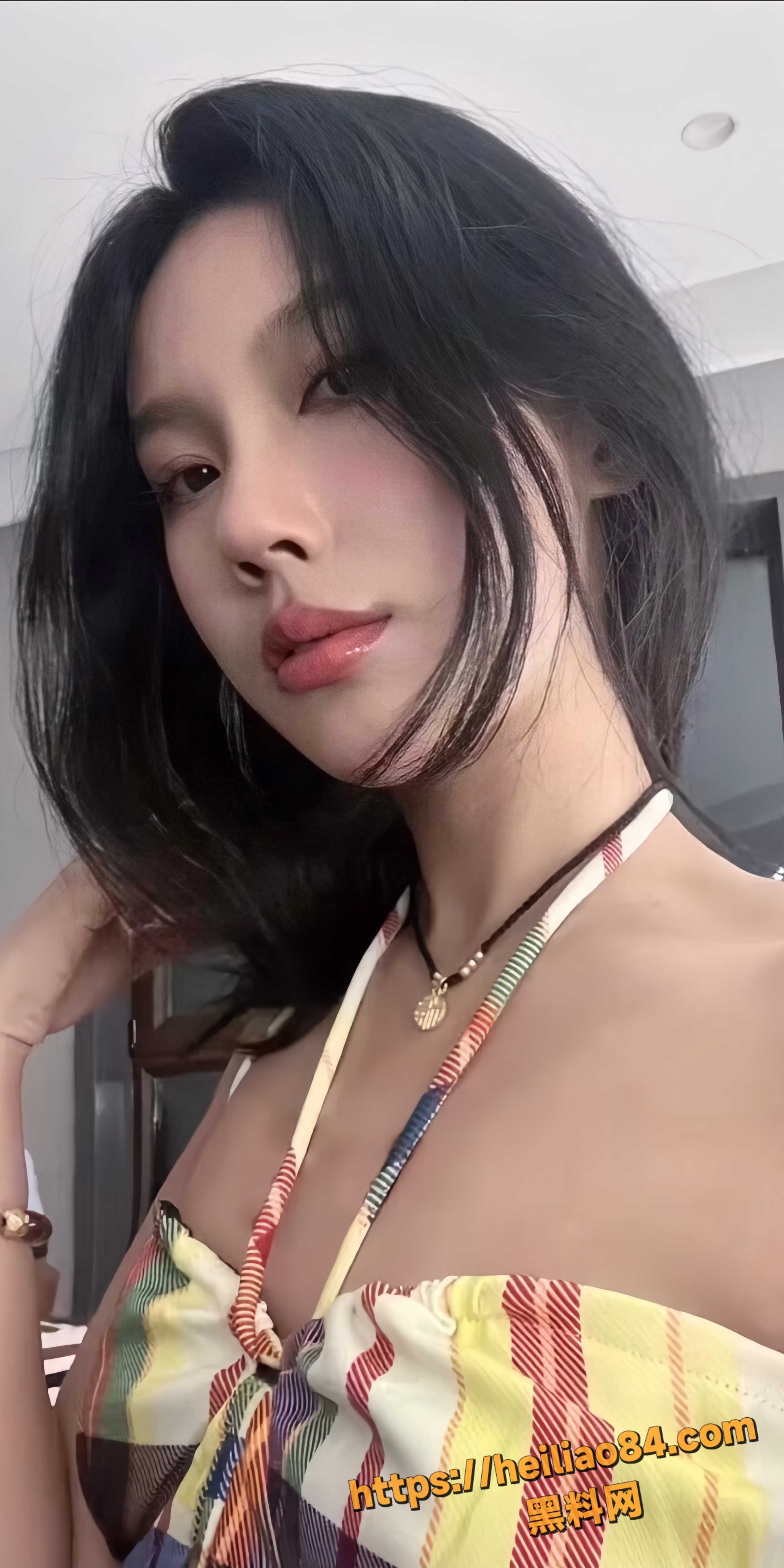 广东小主播 刘妮 性感女神反差床上母狗 私会金主激情性爱 狂野视频遭泄密